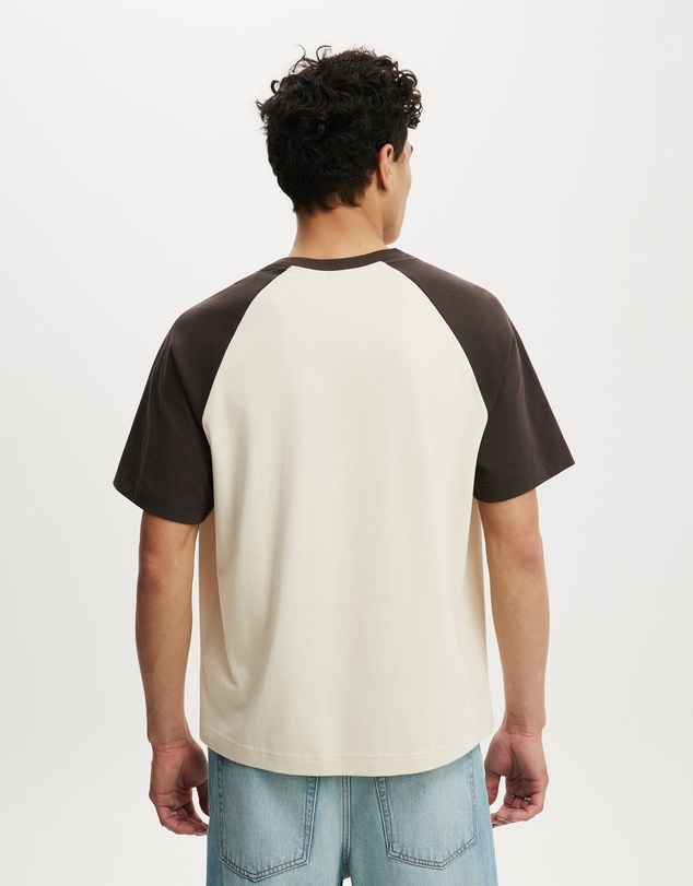 Cotton On - Box Fit T-Shirt