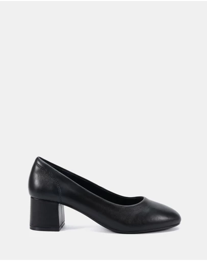 Clarks - Cord Black