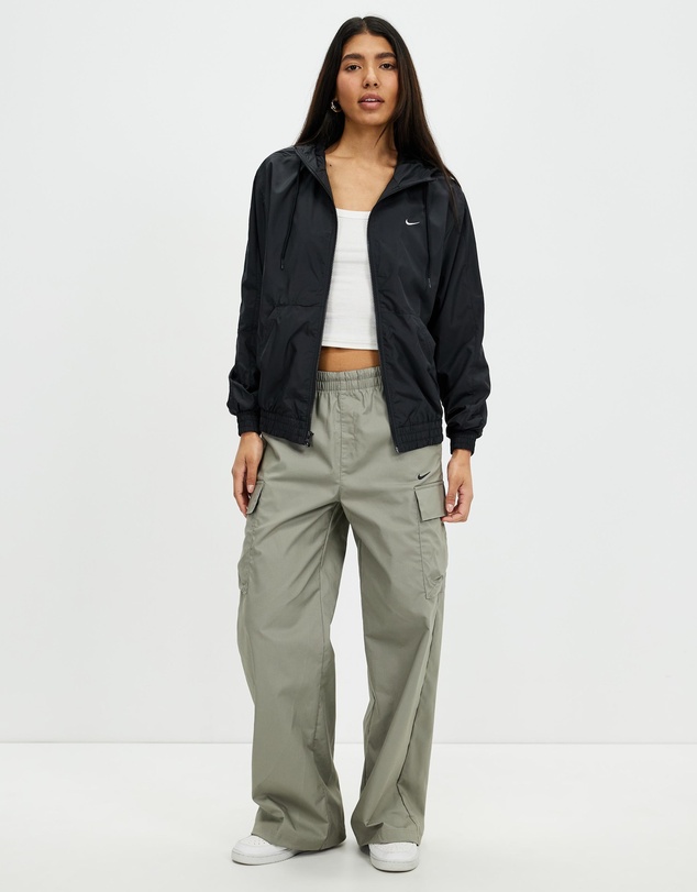 Nike - Classic Wovens Loose UV Hooded Jacket