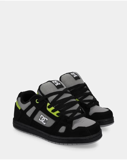 DC Shoes - Boys 8 to 16 Stag Youth Sneakers