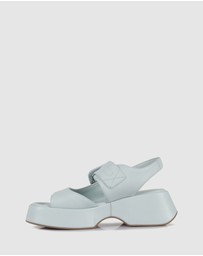 S by Sempre Di - Thora Flatforms