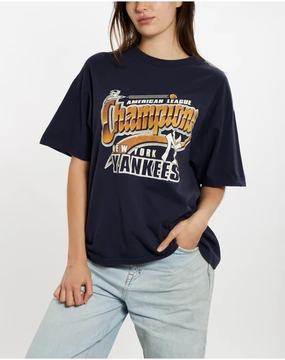 Vintage by The Real Deal - Pre Loved - 1998 MLB New York Yankees Champions Tee