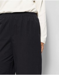 Commonry - Jemma Pant