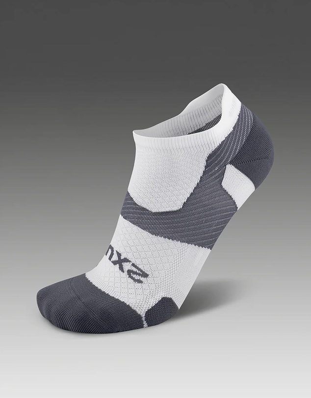 2XU - Vectr Light Cushion No Show Socks - Unisex