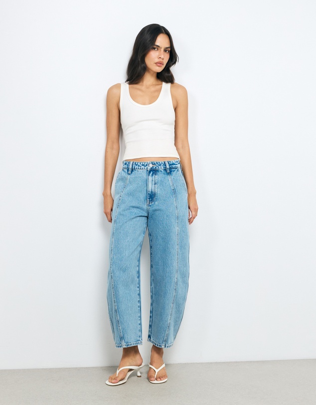 AERE - Mid Rise Seam Detail Barrel Leg Jeans