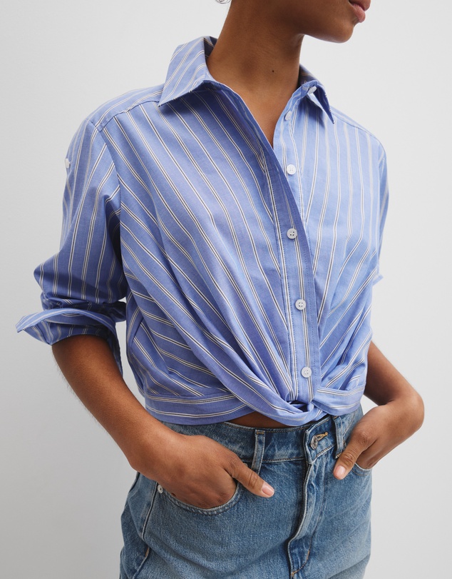Country Road - Twist Crop Shirt