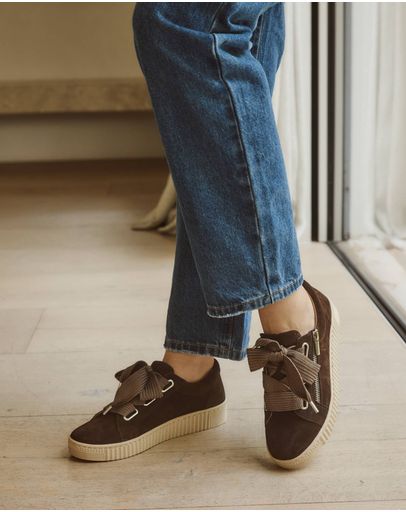 Chestnut-suede