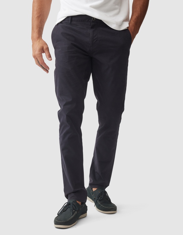 Rodd & Gunn - Gunn Slim Fit Chino Short Leg