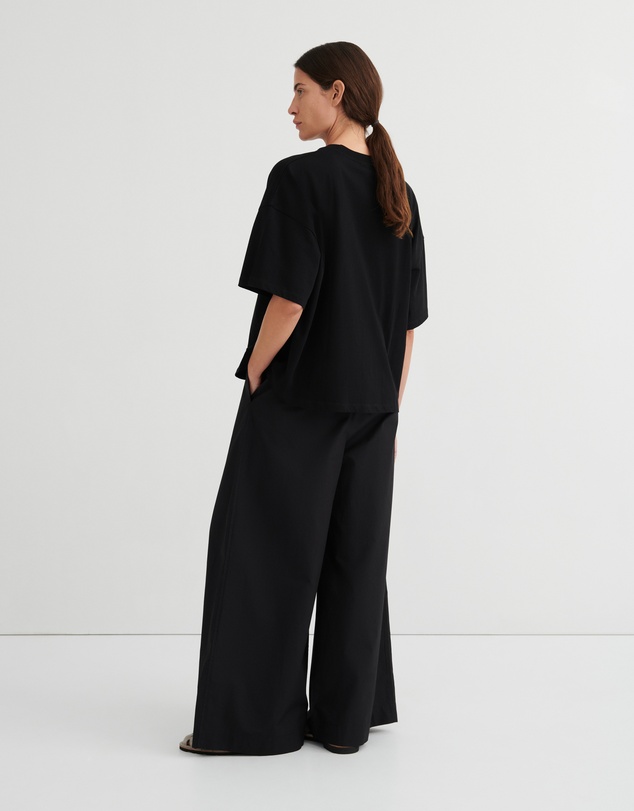 Kowtow - Scene Tee