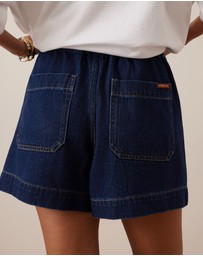 Ceres Life - Weekender Short