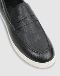 yd. - Ryder Slip On Shoe