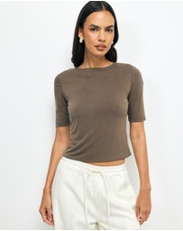 AERE - Kora Scoop Back Top