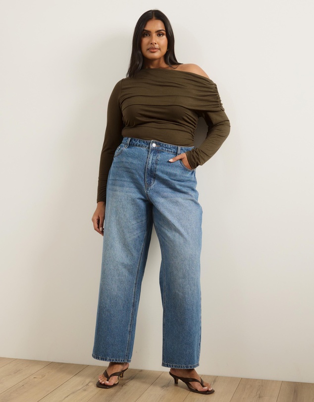 Atmos&Here Curvy - Nell One Shoulder Long Sleeve Top