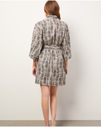 Wanderluxe Sleepwear - The Sahara Kimono Robe