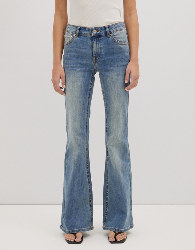Dazie - Rise Up Mid Rise Stretch Bootcut Jeans