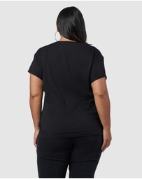 Sunday In The City - Waiting Game Tee