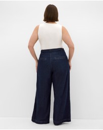 City Chic - Plus size Harley Fit Nova Wide Leg Short Jean - dark wash