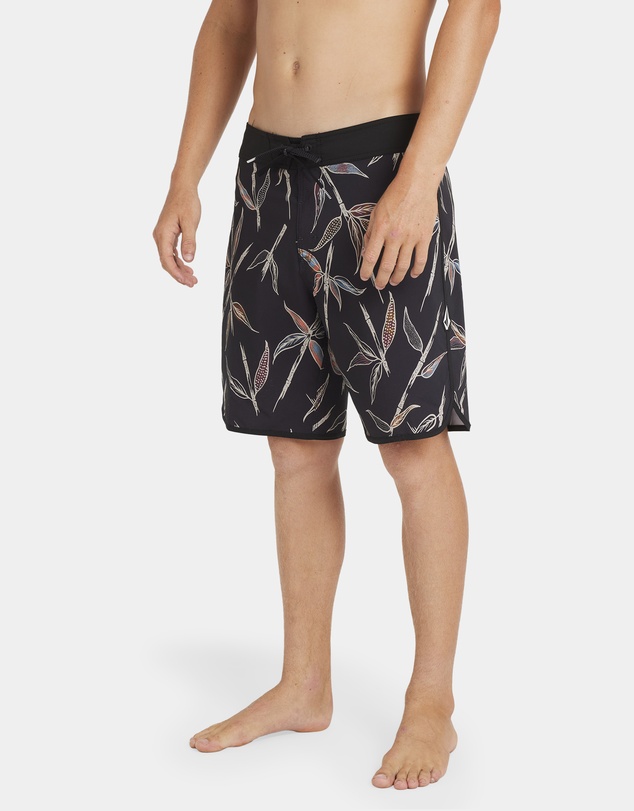 Volcom - Mens Changeling Scallop Mod 19