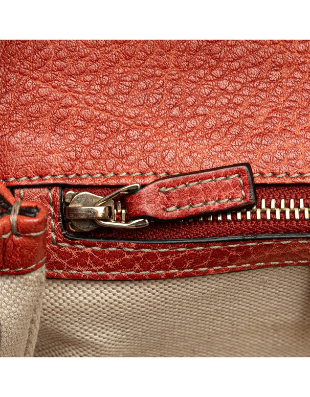 Pre-Loved by Azura Reborn - Pre-Loved gucci Elegant Crafted Leather Top Handle Bag with Tassels