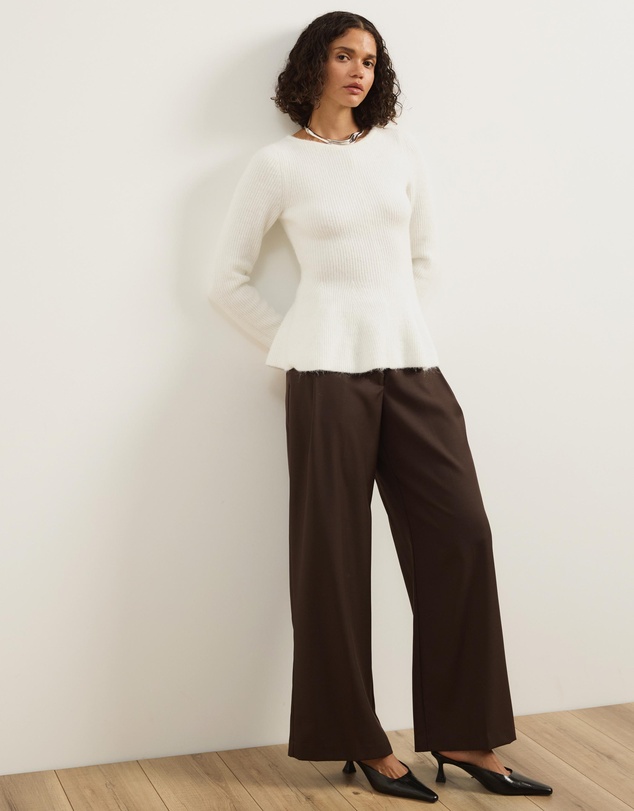 Atmos&Here - Ivy Boat Neck LS Peplum Knit Top