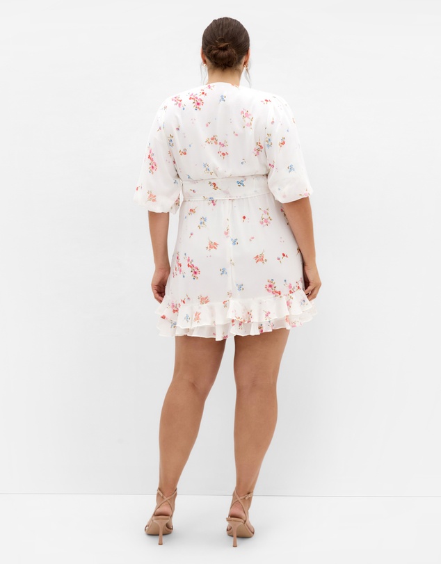 City Chic - Plus size Kandice Petal Print Mini Dress - ivory