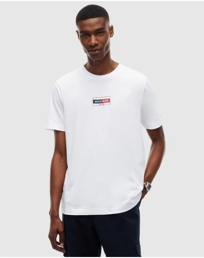 Tommy Hilfiger - Flag Logo Crew Neck T-Shirt