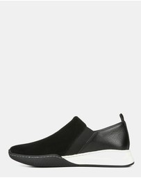 Naturalizer - Untold Slip-On Sneaker - Black