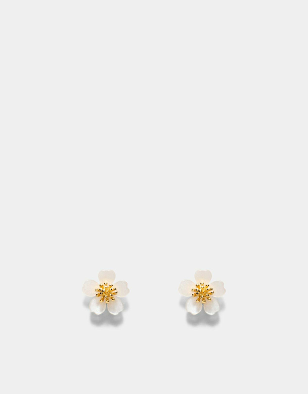 MIMCO - Resin Flower Stud Earrings - Pearl
