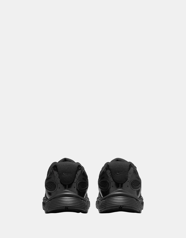 Nike - V5 RNR Black Grade School