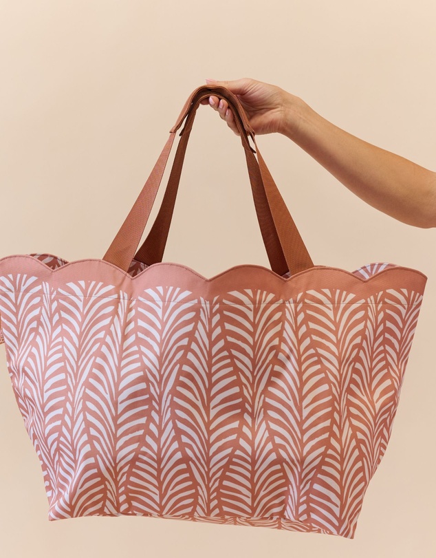 Sky Gazer - Scalloped Edge Beach Bag- Mocha Fern