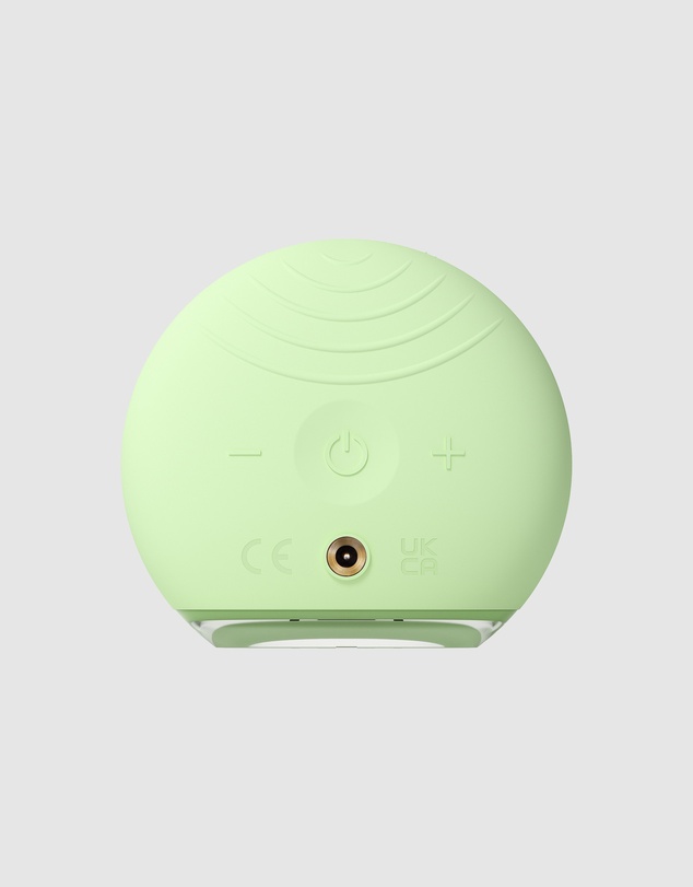 FOREO - LUNA 4 Go Facial Cleansing & Firming Device