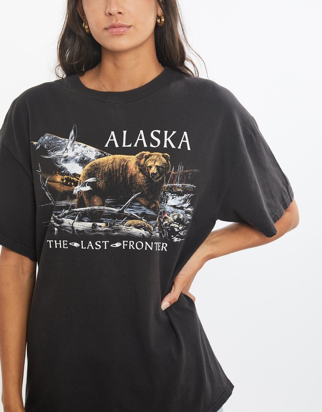 Vintage by The Real Deal - Pre Loved - Vintage Alaska 'The Last Frontier' Wildlife Tee