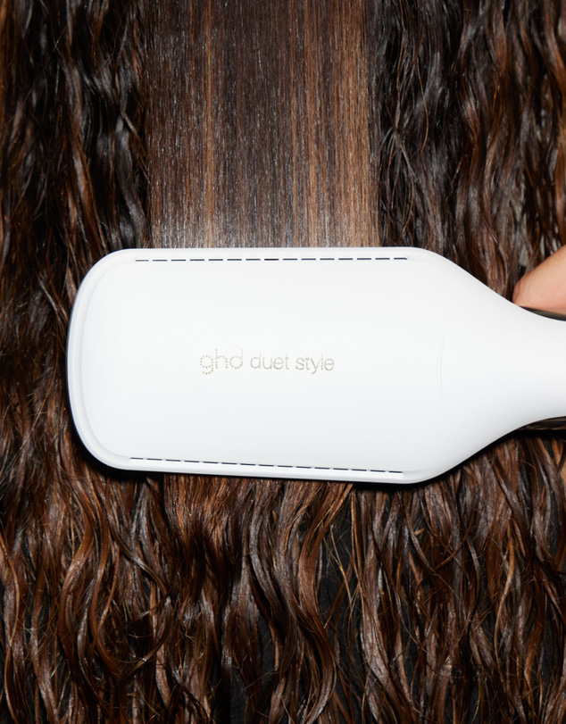 ghd - duet style 2-in-1 hot air styler in white