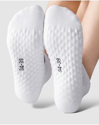High Heel Jungle - Cushion Support Sport Socks - 3 Pack
