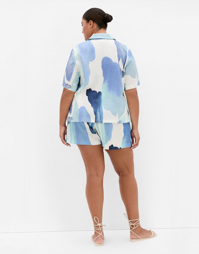 City Chic - Plus size Surface Level Print Shirt - light blue