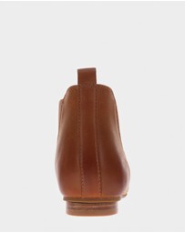 Mia Vita - Sally Chelsea Boot - Dark Tan