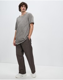 Surrounded By Ghosts - The Devilline Curved Hem T-Shirt
