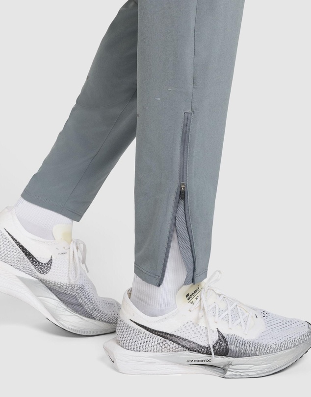 Nike - Stride DriFIT Woven Pants