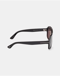 Tom Ford - William-02