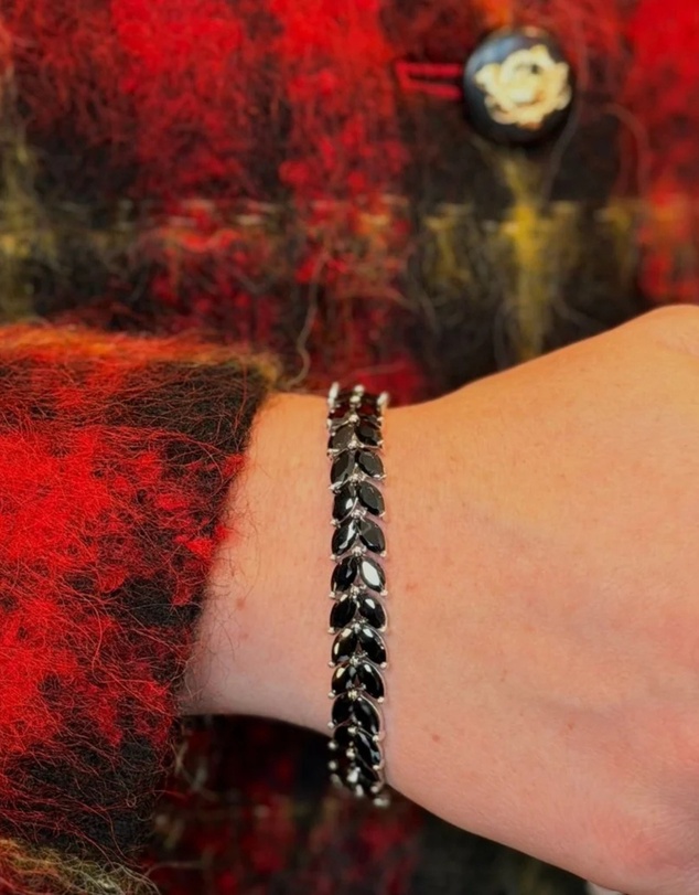 Stephanie Browne - Bobbi Bracelet in Jet