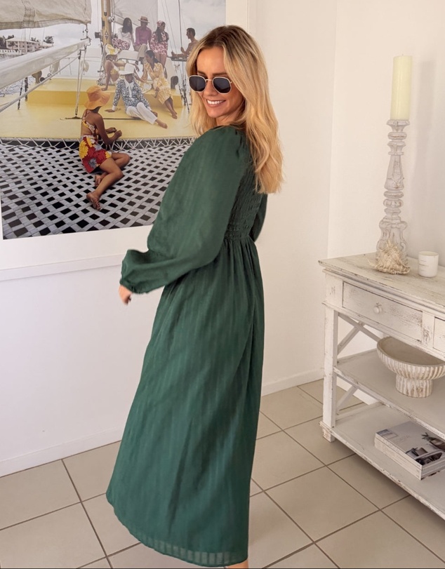 Esther & Co - Iolana Dress - Deep Green Long Sleeve