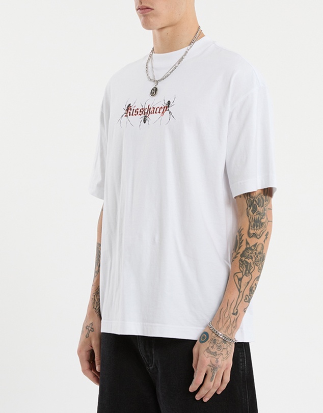 Kiss Chacey - Creep Street Tee