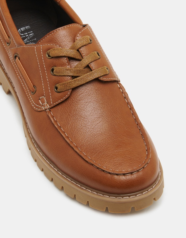Uncut - Lexlen Boat Shoes