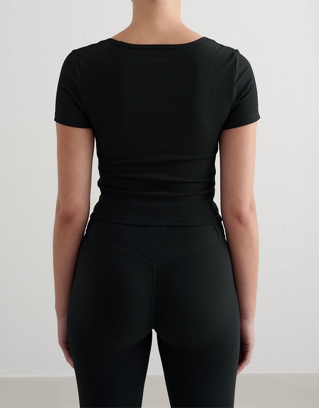 Aim'n - Ribbed Performance Short Sleeve Top
