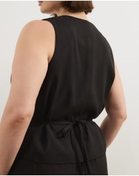 Atmos&Here Curvy - Freida Wrap Vest Top