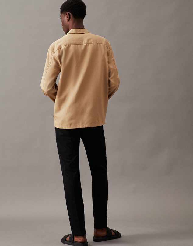 Calvin Klein - Boxy Button-Down Shirt