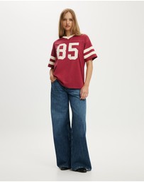 Cotton On - V Neck Oversized Graphic Tee
