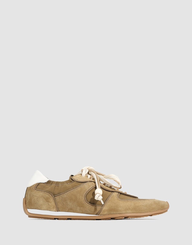 EOS - Masha