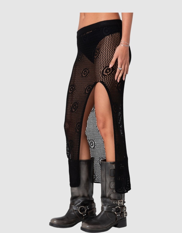 EDIKTED - Monica Crochet Slitted Midi Skirt