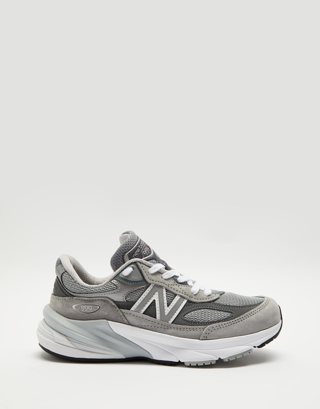 New Balance - Made in USA 990 V6 - Women's